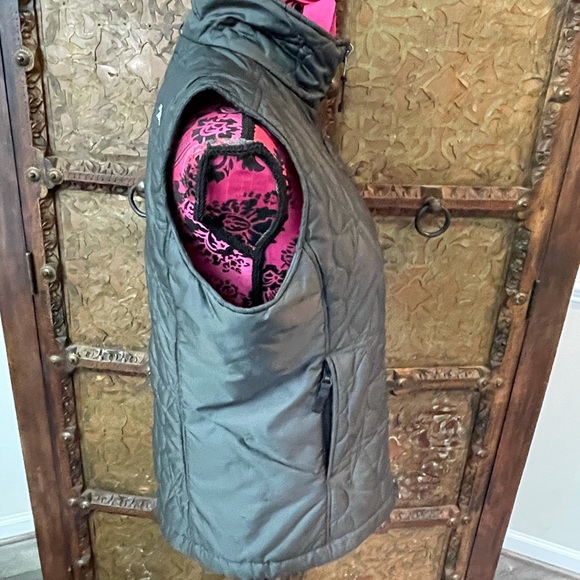 The North Face vest size medium gray - Picture 4 of 7